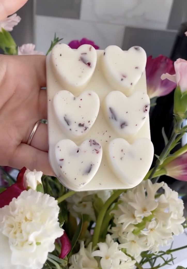 Heart Clamshell Wax Melts-SQ9783548